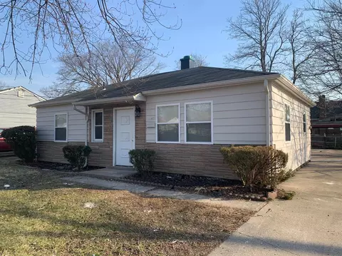 1107 Lindale Ct, Lincoln Heights, OH 45215 photo 1