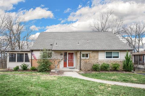 3470 Edgeview Dr, Cincinnati, OH 45213 photo 1