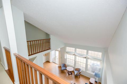 5584 Regimental Pl, Cincinnati, OH 45239 photo 13