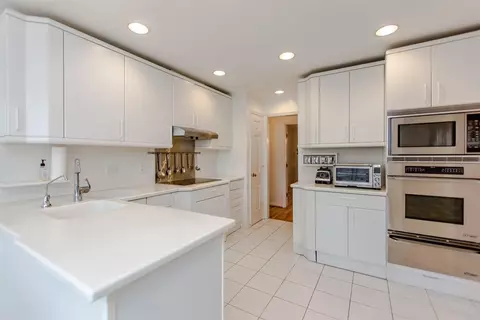 8275 Millview Dr, Cincinnati, OH 45249 photo 16