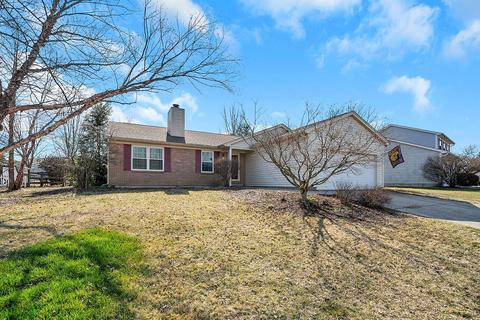 321 Nightwind Dr, Maineville, OH 45039 photo 3
