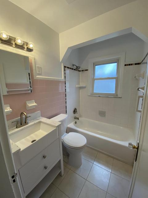 1837 Ashbrook Dr, Cincinnati, OH 45238 photo 5