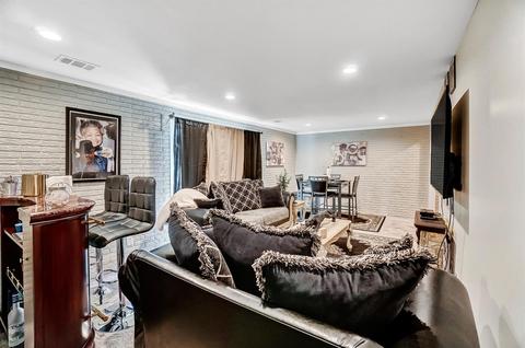 797 Holyoke Dr, Forest Park, OH 45240 photo 25