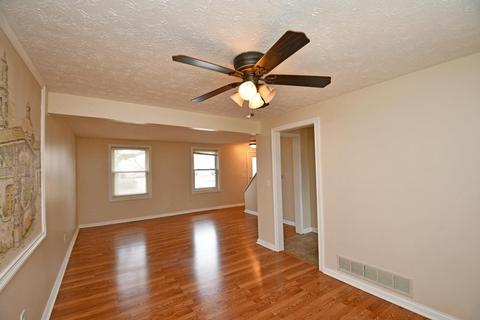 11255 Lodgeview Ct, Forest Park, OH 45240 photo 10