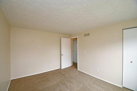 11255 Lodgeview Ct, Forest Park, OH 45240 photo 28