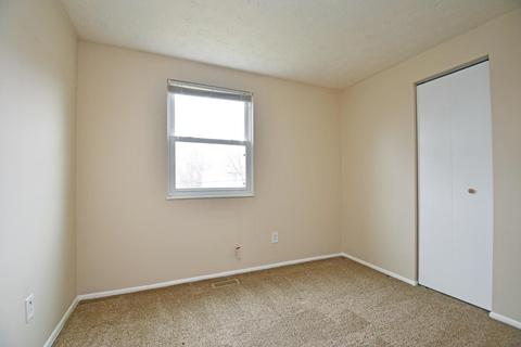 11255 Lodgeview Ct, Forest Park, OH 45240 photo 23