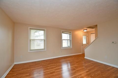 11255 Lodgeview Ct, Forest Park, OH 45240 photo 6