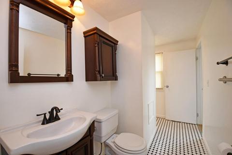 11255 Lodgeview Ct, Forest Park, OH 45240 photo 21