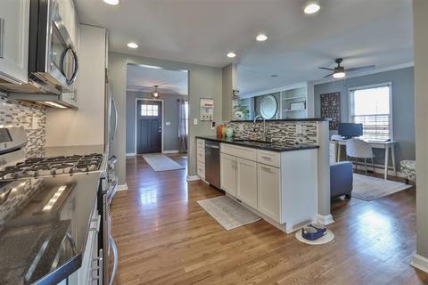 129 Forest Ave, Wyoming, OH 45215 photo 17