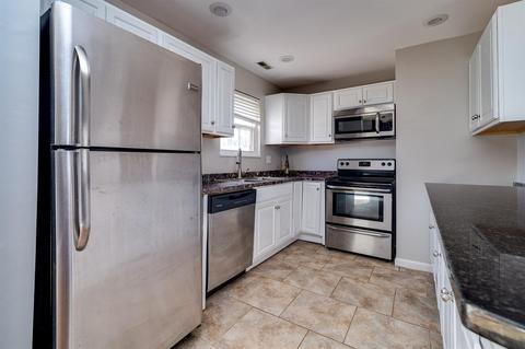 3884 Michael Dr, Cincinnati, OH 45255 photo 7