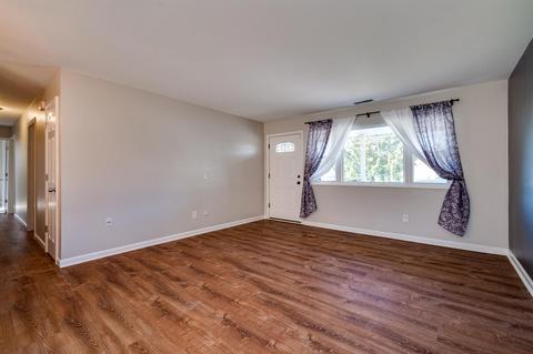 3884 Michael Dr, Cincinnati, OH 45255 photo 4
