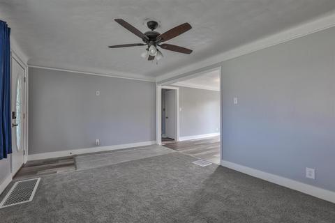 2201 Pacora Dr, Cincinnati, OH 45231 photo 5
