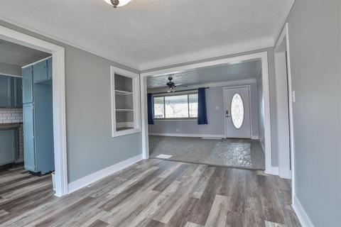 2201 Pacora Dr, Cincinnati, OH 45231 photo 8