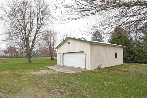 2820 Adams Rd, Blanchester, OH 45107 photo 3