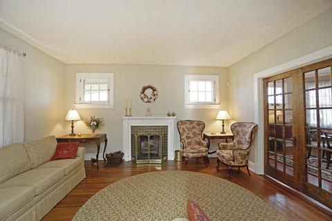 1508 Aster Pl, Cincinnati, OH 45224 photo 8