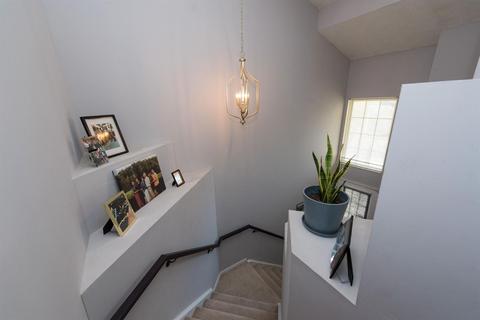 684 Bridle Path, Cincinnati, OH 45231 photo 5