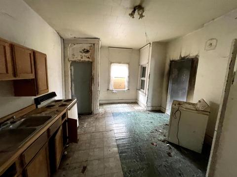 1258 Bates Ave, Cincinnati, OH 45225 photo 48