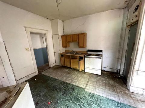 1258 Bates Ave, Cincinnati, OH 45225 photo 47