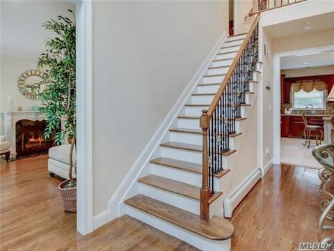 1258 Bates Ave, Cincinnati, OH 45225 photo 3