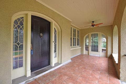 1885 Madison Rd, Cincinnati, OH 45206 photo 2