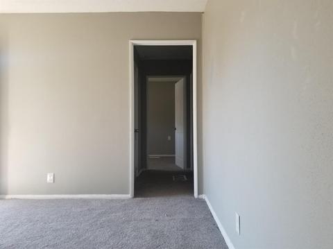 1922 Ashbrook Ln, Cincinnati, OH 45238 photo 5