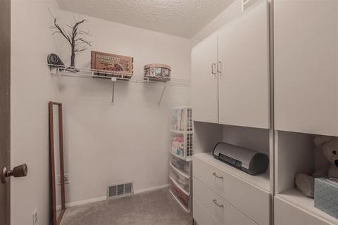 12154 Stillwind Dr, Cincinnati, OH 45249 photo 38