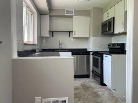 1031 Hempstead Dr, Springfield Twp., OH 45030 photo 3