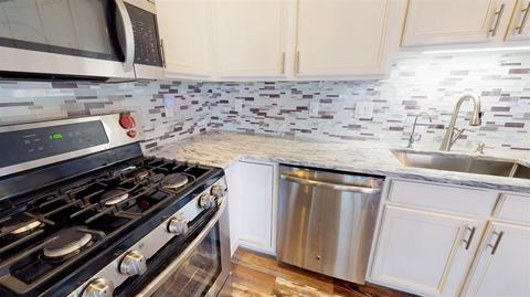 1365 Stableview Cir, Hamilton Township, OH 45039 photo 14