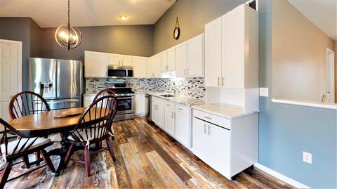 1365 Stableview Cir, Hamilton Township, OH 45039 photo 16