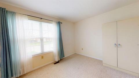 1365 Stableview Cir, Hamilton Township, OH 45039 photo 32