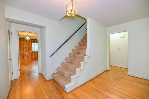 7910 Shawnee Run Rd, Cincinnati, OH 45243 photo 3