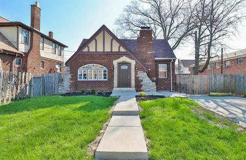 4818 Reading Rd, Cincinnati, OH 45237 photo 2