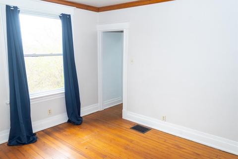 5 Moyer Pl, Cincinnati, OH 45208 photo 6