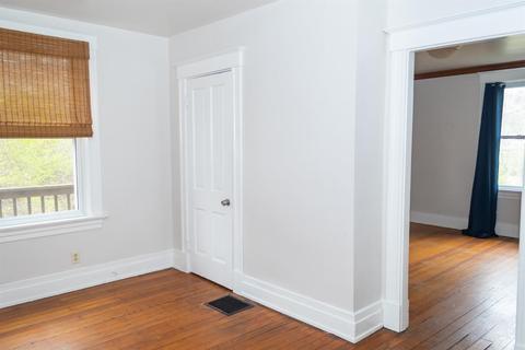 5 Moyer Pl, Cincinnati, OH 45208 photo 9