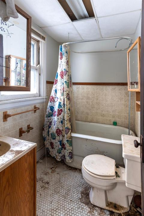 2226 Wheeler St, Cincinnati, OH 45219 photo 8