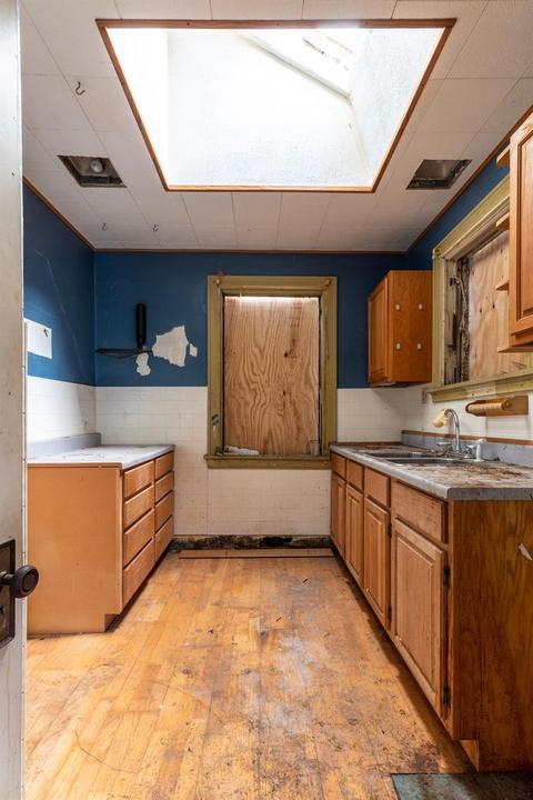 2226 Wheeler St, Cincinnati, OH 45219 photo 14