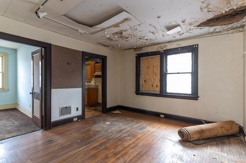 2226 Wheeler St, Cincinnati, OH 45219 photo 10