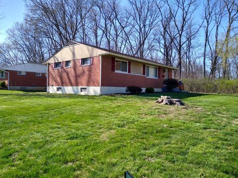 10345 Roberta Dr, Woodlawn, OH 45215 photo 2