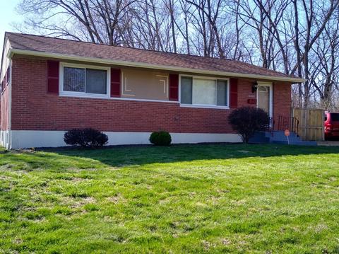10345 Roberta Dr, Woodlawn, OH 45215 photo 1