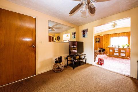 1663 Kemper Rd, Forest Park, OH 45240 photo 5