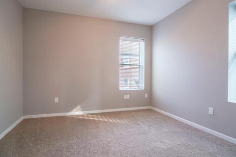 751 Purcell Ave, Cincinnati, OH 45205 photo 24