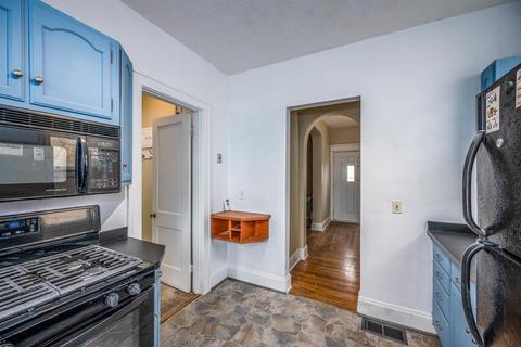 7428 Bernard Ave, Mount Healthy, OH 45231 photo 10