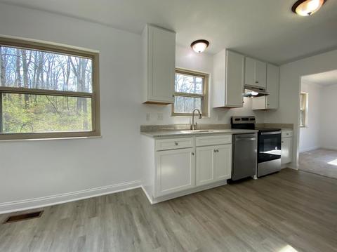 9504 Newgate Ln, Cincinnati, OH 45231 photo 13
