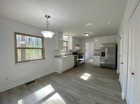 9504 Newgate Ln, Cincinnati, OH 45231 photo 8