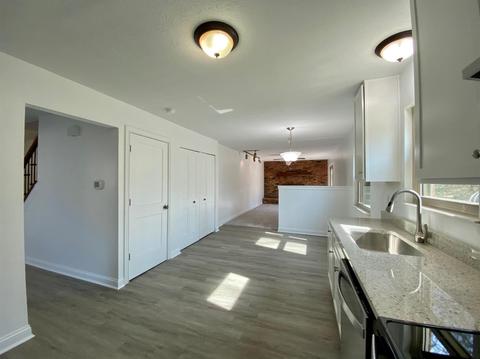 9504 Newgate Ln, Cincinnati, OH 45231 photo 14