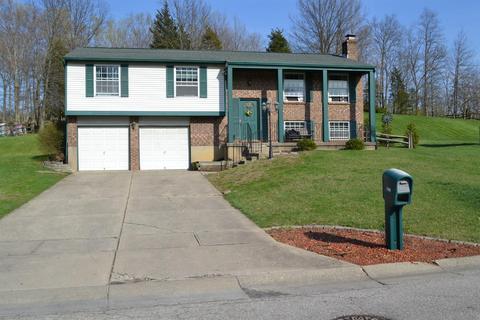 5606 Bluepine Dr, Cincinnati, OH 45247 photo 1