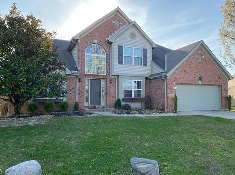 8228 Springleaf Lake Dr, Cincinnati, OH 45247 photo 1