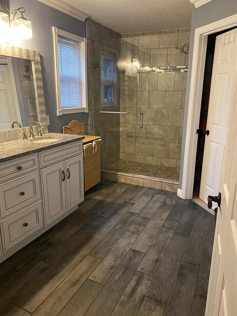 8228 Springleaf Lake Dr, Cincinnati, OH 45247 photo 6