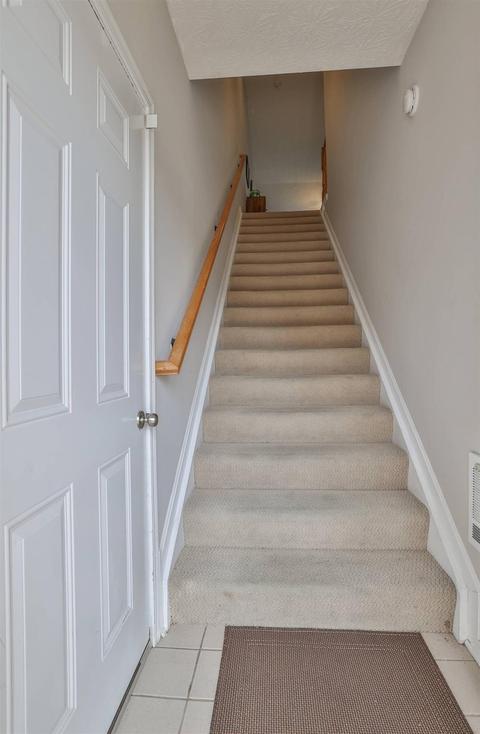 950 Crossing Pointe, Cincinnati, OH 45231 photo 5