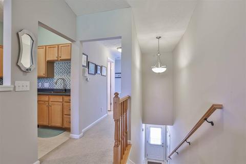 950 Crossing Pointe, Cincinnati, OH 45231 photo 6